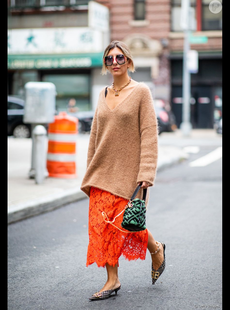 saia de moletom midi