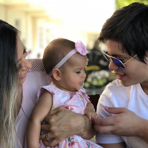 Mayra Cardi compartilhou foto dos filhos, Sophia e Lucas, na web