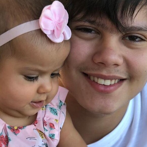 Fãs de Mayra Cardi notaram semelhança entre filhos da life coach