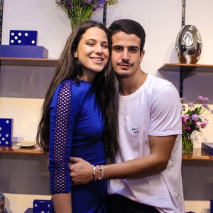 Claudia Raia é mãe de Sophia, de 16 anos, e Enzo, de 22