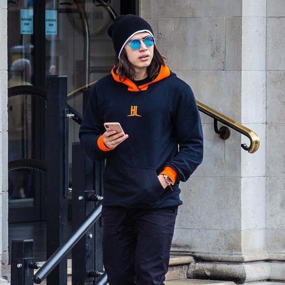 Whindersson Nunes ficou chateado ao ver Carlinhos ironizar sua depressão: 'Eu não desejo a ninguém, eu estava em uma pilha muito grande, questões pessoais, a gente se atropela'