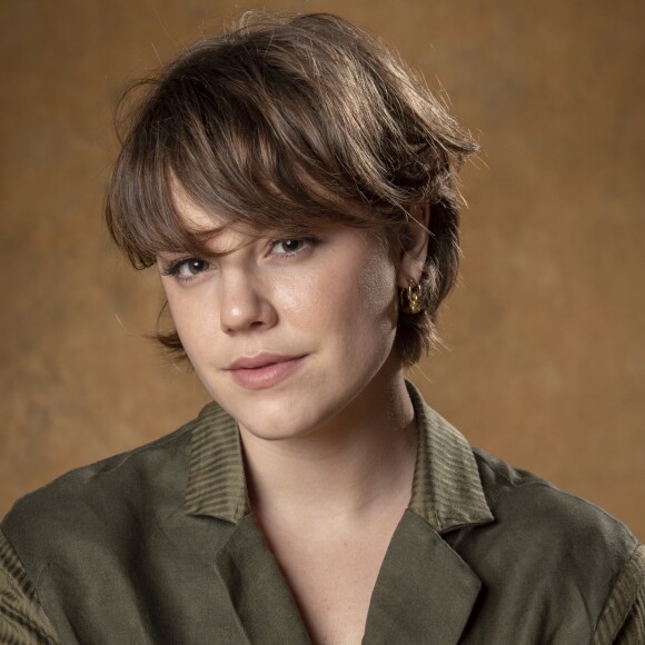 Alice Wegmann sentia vergonha do corpo e superou a compulsão com análise