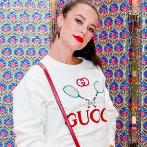 O estilo da atriz Paolla Oliveira para o evento da Gucci