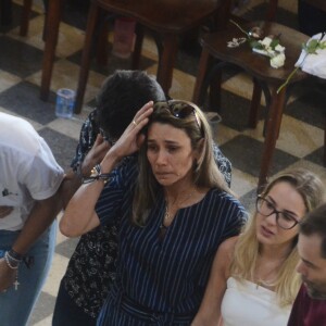 Noiva de Gabriel Diniz, Karoline Calheiros contou que a família do cantor sente a mesma gratidão que ela: 'Agradeço também em nome de tio Cize, tia Ana e Mila'