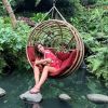 Anitta usou vestido vermelho Amir Slama durante viagem a Bali