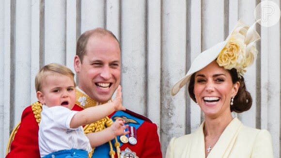 Kate Middleton brilhou com look Alexander McQueen em evento que inicia as celebrações do aniversário de 93 anos da rainha Elizabeth II, neste sábado, 8 de junho de 2019