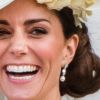 Kate Middleton escolheu ainda brincos de pérola vindas do Bahrein