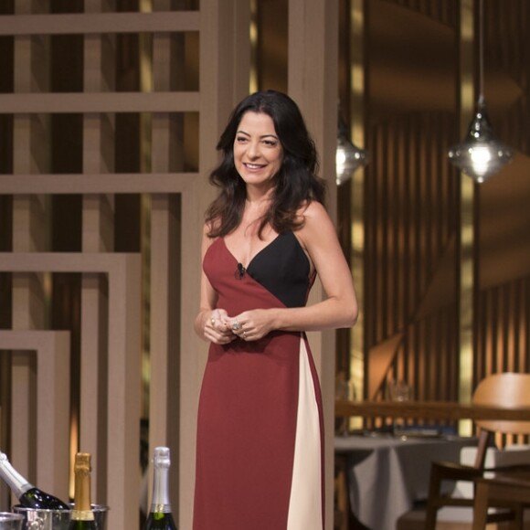 Ana Paula Padrão anunciou a volta de Helton, de 19 anos, na repescagem do 'MasterChef', neste domingo, 16 de junho de 2019