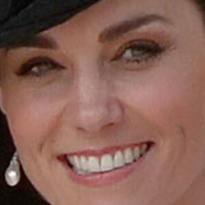 Kate Middleton usa make suave e brincos de pérola em evento do Order of the Garter Service nesta segunda-feira, dia 17 de junho de 2019