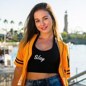 Laryssa Ayres assumiu namoro com Maria Maya no Carnaval de 2019