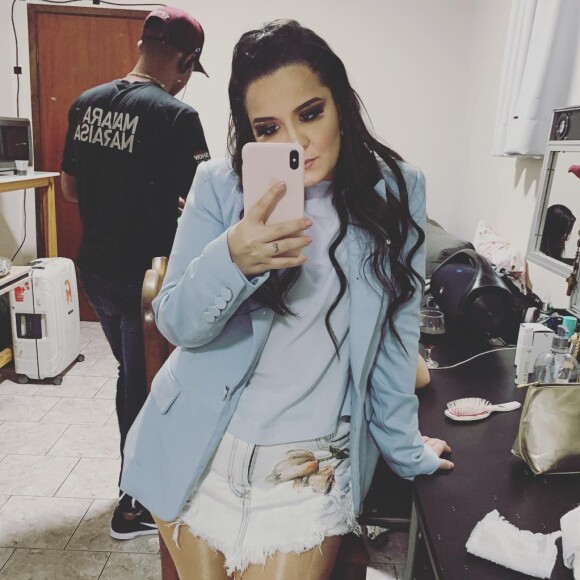 Maiara fica impressionada ao encontrar fãs em banheiro de hotel nesta segunda-feira, dia 08 de julho de 2019