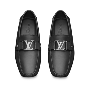 Sapato de Kaká Diniz da Louis Vuitton custa R$ 2,5 mil