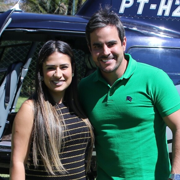 Marido de Simone, Kaká entrega que Whindersson Nunes estava sem roupa íntima: 'Ele está usando minha roupa sem cueca, então ele pode ficar. To fora! Muito oxiúros'