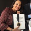 Patricia Poeta recebeu medalha na indicação do Emmy internacional