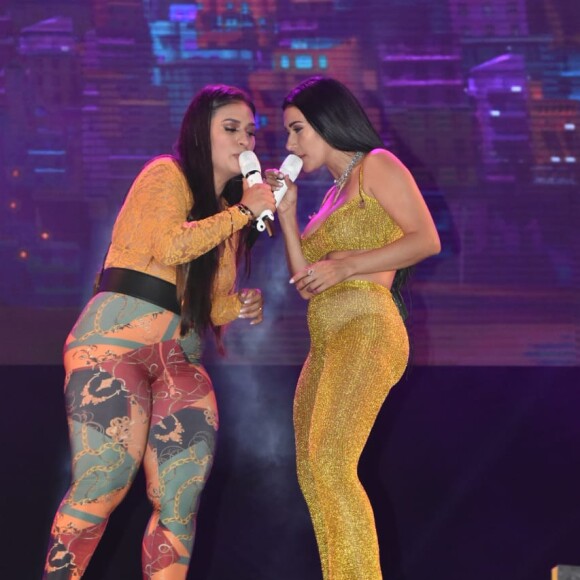 Simone e Simaria protagonizaram momentos divertidos no show em Crato, no Ceará
