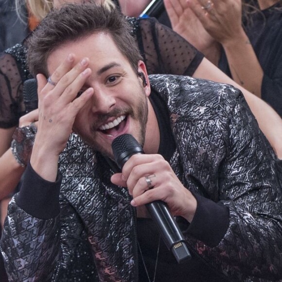 Junior Lima se derreteu neste sábado, 20 de julho de 2019, ao ver o filho, Otto, tocando bateria no palco de seu show com Sandy