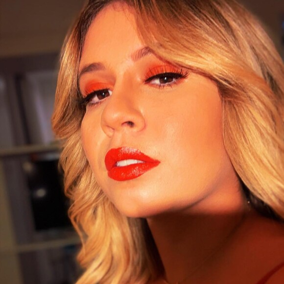 Marilia Mendonça e Murilo Huff aparecem juntos em fotos nesta segunda-feira, dia 22 de julho de 2019