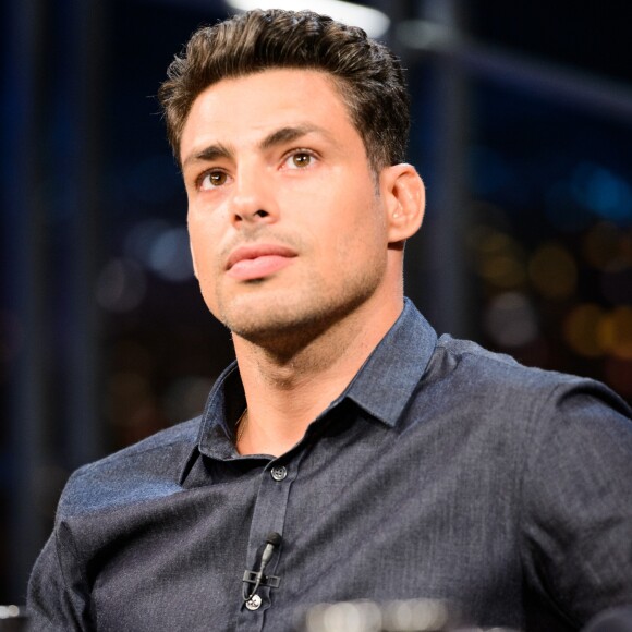 Cauã Reymond tem uma vida pessoal discreta e evita expor a filha