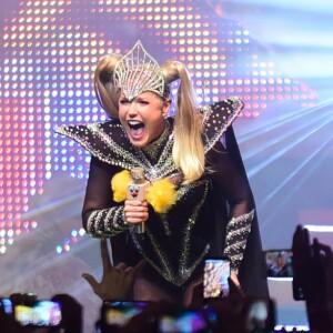 Xuxa saiu em defesa dos índios e da preservação da Amazônia durante show em São Paulo: 'Vamos brincar, mas respeitar a natureza'