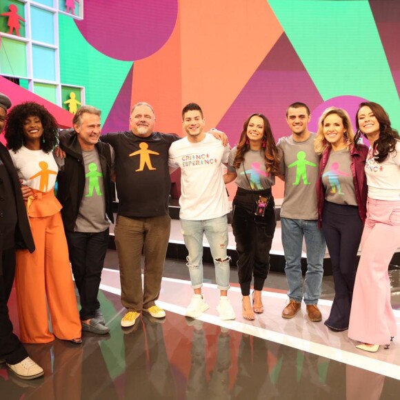 Famosos prestigiam o 'Criança Esperança' neste final de semana. Saiba o que rolou nos bastidores!