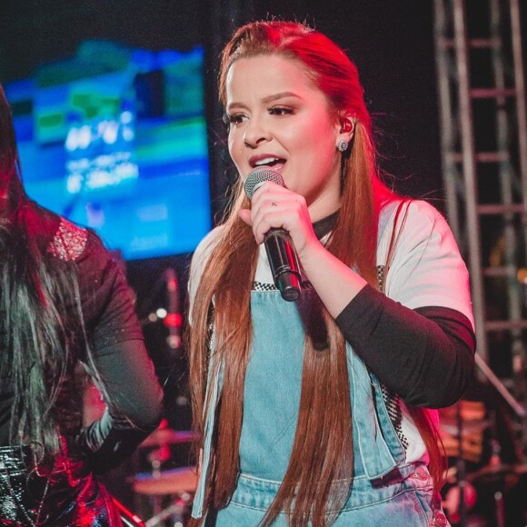 Maiara contou que vai incluir carne vermelha e bebida alcoolica com moderação em sua dieta