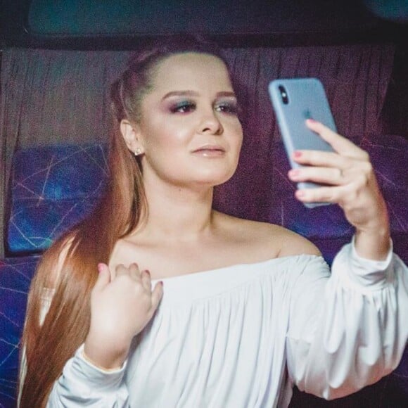 Maiara arrisca coreografia famosa de Beyoncé em bastidor de show