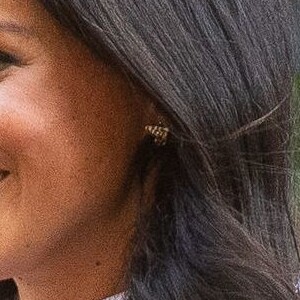 Meghan Markle usa brinco de borboleta que era da Princesa Diana em evento nesta quinta-feira, dia 12 de setembro de 2019
