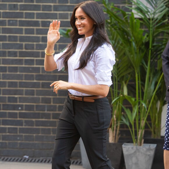 Meghan Markle lança coleção de roupa para caridade nesta quinta-feira, dia 12 de setembro de 2019