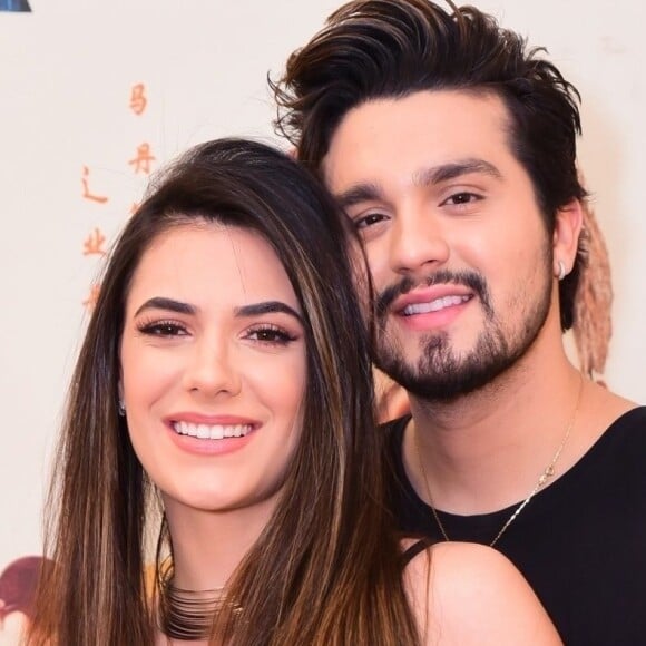 Jade Magalhães falou sobre pedido de casamento feito por Luan Santana em viagem