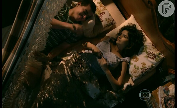 Antes de se apaixonar por José Alfredo, Eliane (Vanessa Giácomo) era casada com Evaldo (Thiago Martins)