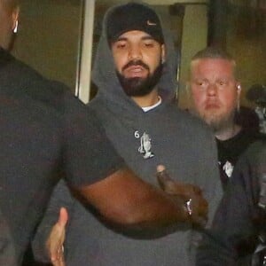 Drake chegou ao Brasil a bordo de um 'AirDrake' avaliado aproximadamente em US$ 100 milhões ou cerca de R$ 400 milhões