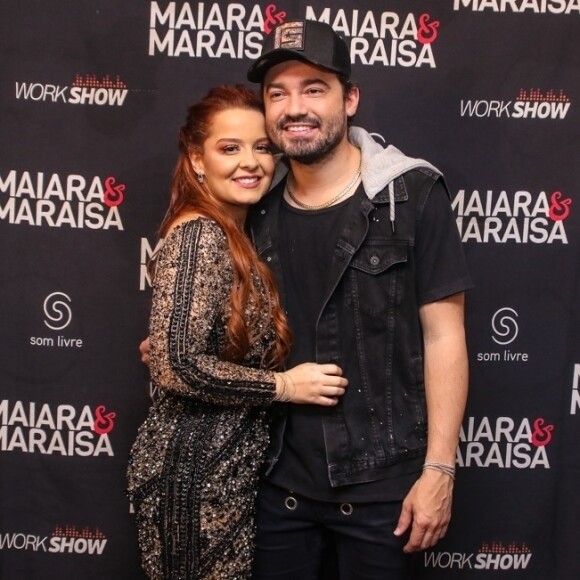 Fernando Zor namora Maiara, da dupla com Maraisa, com quem troca declarações de amor na web