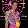 Look de Isabella Santoni: atriz exibiu um macacão em tie-dye, estampa artesanal que está em alta, no Rock in Rio
