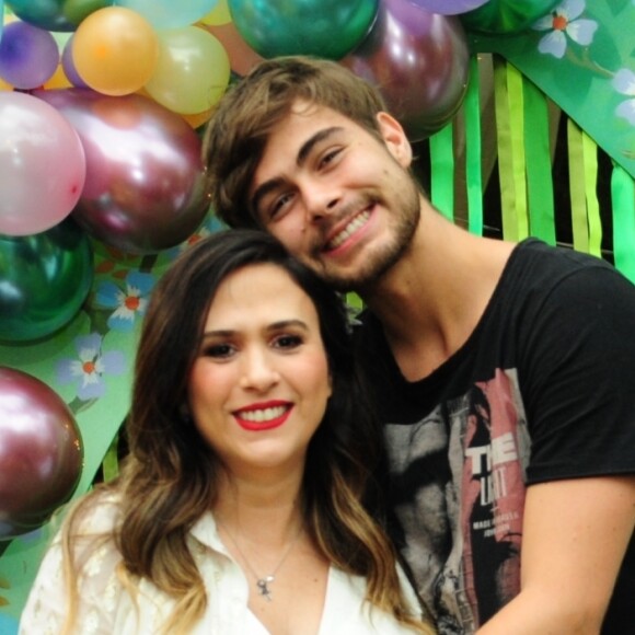 Tatá Werneck e Rafael Vitti organizaram chá de bebê beneficente para a filha