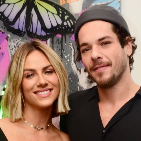 Irmão de Giovanna Ewbank contou se já havia beijado alguma amiga da atriz escondido dela