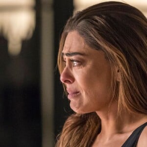 Maria da Paz (Juliana Paes) ficará emocionada ao notar mudança de comportamento de Josiane (Agatha Moreira)