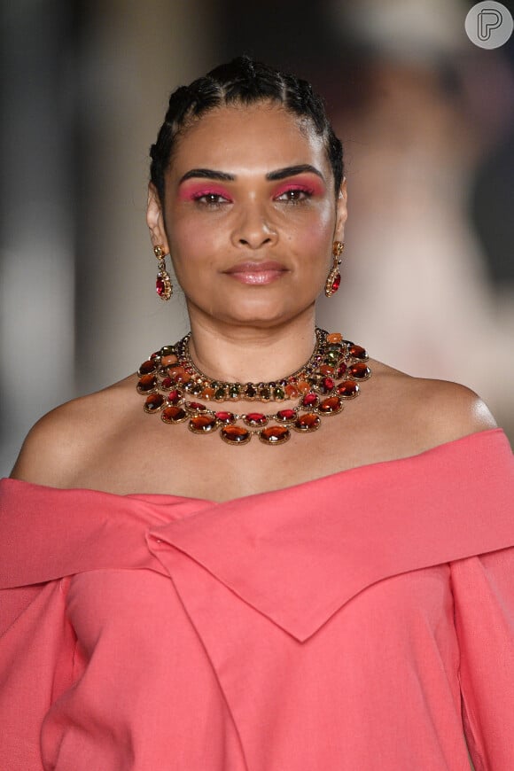 Sombra rosa: a cor em alta na temporada de moda internacional roubou a cena no desfile do Coletivo Alagoas para o Minas Trend