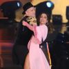 Anitta dança com Paulo Gustavo no palco do Prêmio Multishow