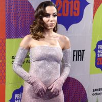 Troca de looks e performance sexy: Anitta brilha no Prêmio Multishow 2019