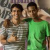 Guga (Pedro Alves) e Serginho (João Pedro Oliveira) são hostilizados e agredidos na novela 'Malhação: Toda Forma de Amar'