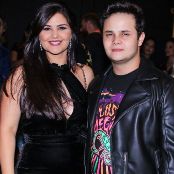 Filhos de Matheus Aleixo e Paula Aires deram show de fofura em foto no Instagram nesta quinta-feira, 7 de novembro de 2019