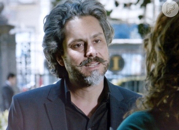 José Alfredo (Alexandre Nero) decide adotar Cristina (Leandra Leal), em 'Império', em novembro de 2014