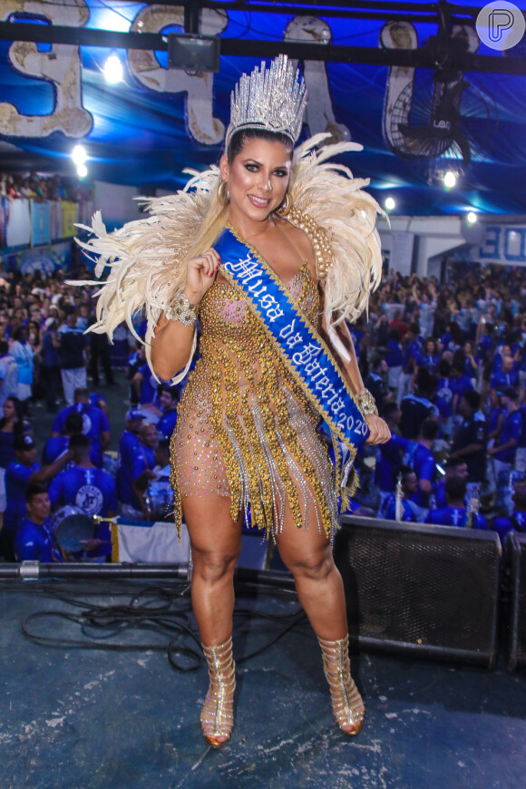 Ana Paula Minerato foi coroada nova musa de bateria da Acadêmicos do Tatuapé para o carnaval 2020