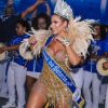 Ana Paula Minerato dançou à frente da bateria da Acadêmicos do Tatuapé ao ser coroada nova musa dos ritmitas da azul e branca