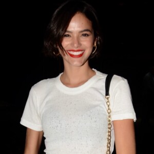 Bruna Marquezine pediu pelo fim do compartilhamento do vídeo da criança nas redes sociais: 'Vocês só estão dando continuidade a algo que a feriu. Parem de expor ainda mais essa menina'