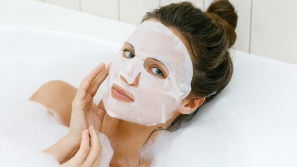 Trend de beleza: sheet masks! Saiba onde achar as máscaras de tecido para a pele