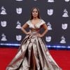 Atri de Porto Rico  Jackie Guerrido aposta em vestido com decote frontal no Grammy Latino, nesta quinta-feira, dia 14 de novembro de 2019