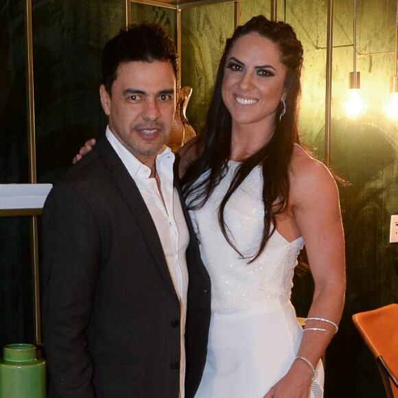 Zezé Di Camargo nega casamento com Graciele Lacerda, em 17 de novembro de 2019