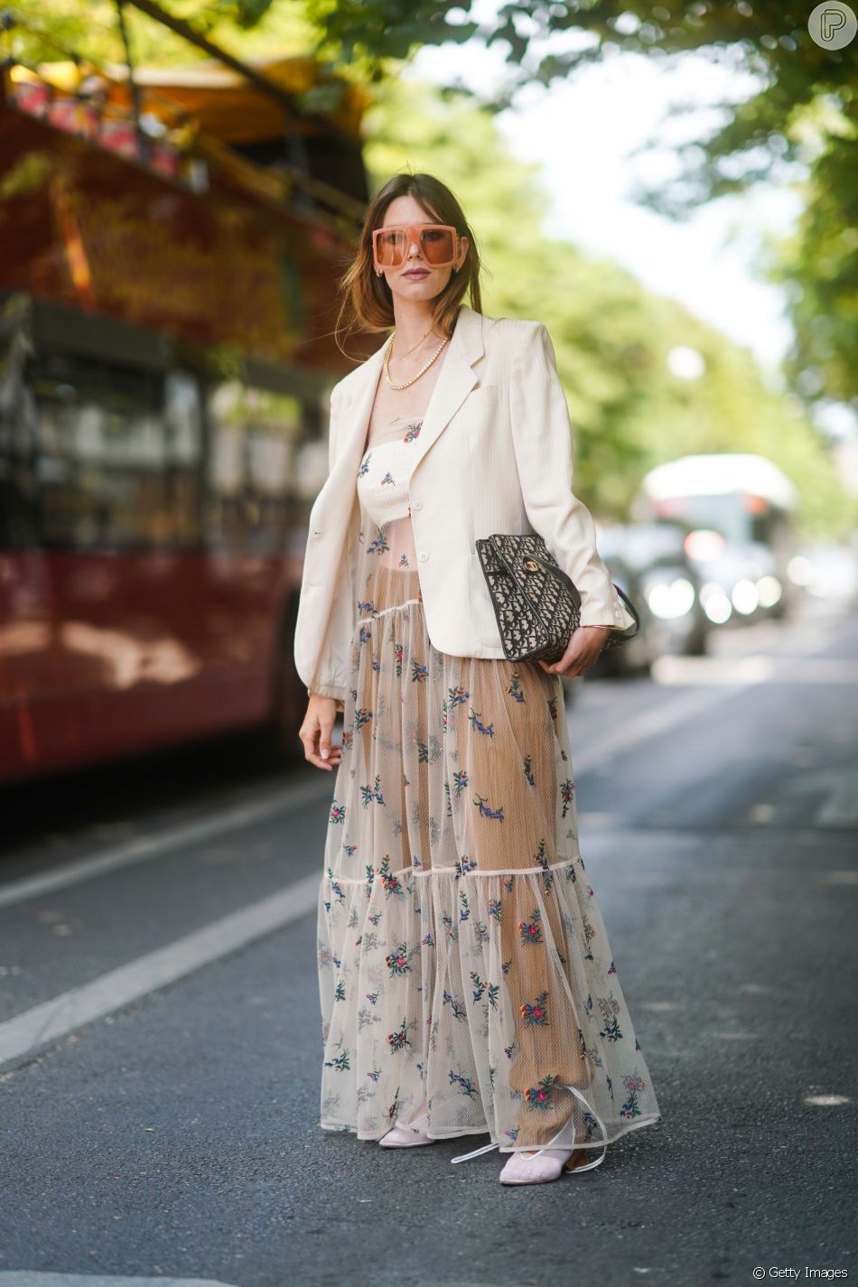 pano transparente para vestido