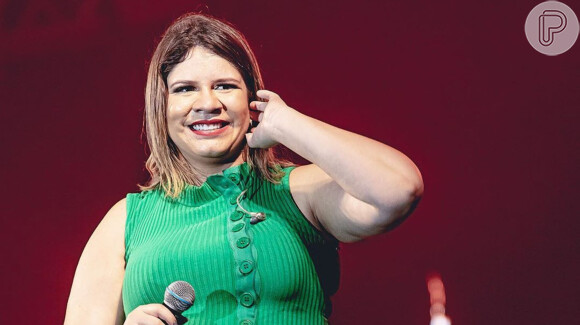 Marilia Mendonça anuncia pausa dos shows em reta final da gravidez